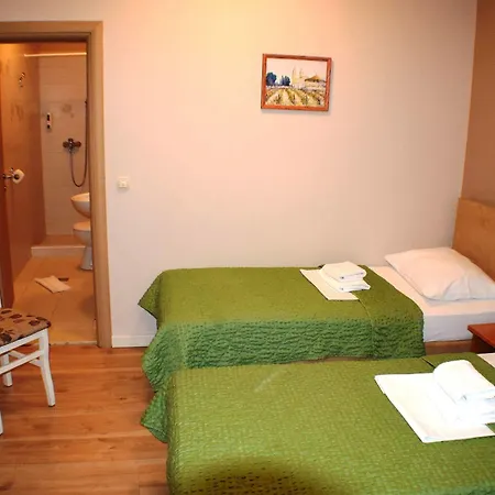 塞萨利卡酒店 4* Međugorje